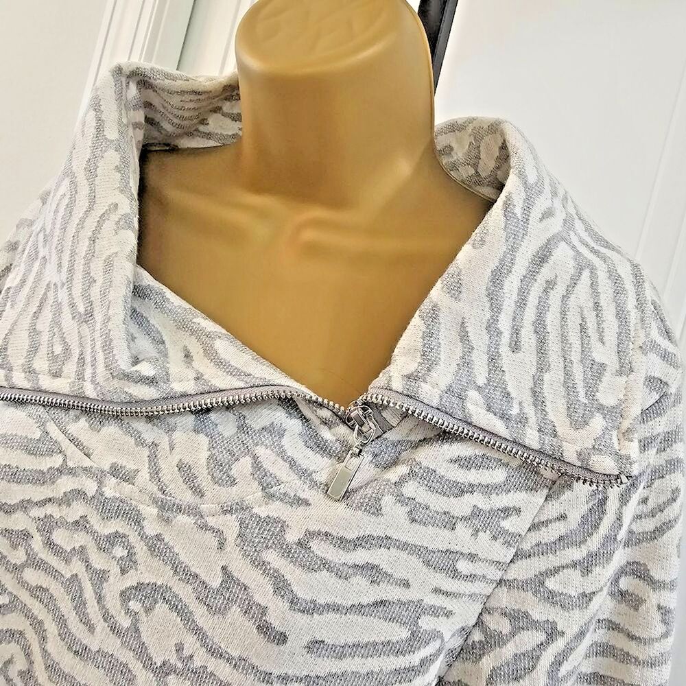 Minimalist Funnel Neck Asymmetric Zip Sweater Womens Lge Gray White Made In USA